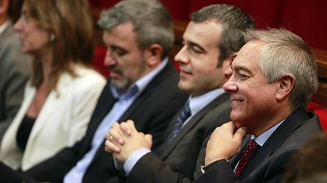 El PSC pide a UDC no dejar «con el culo al aire a Duran» y apoyar la «tercera vía»