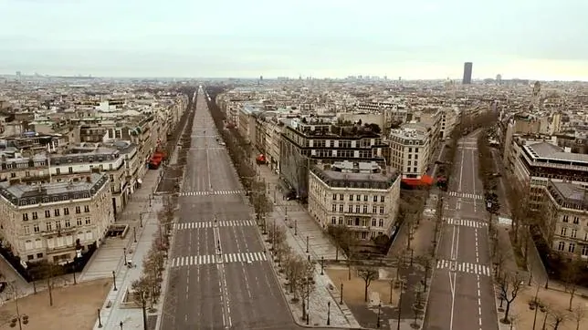 Un vídeo inquietante muestra un París absolutamente desierto
