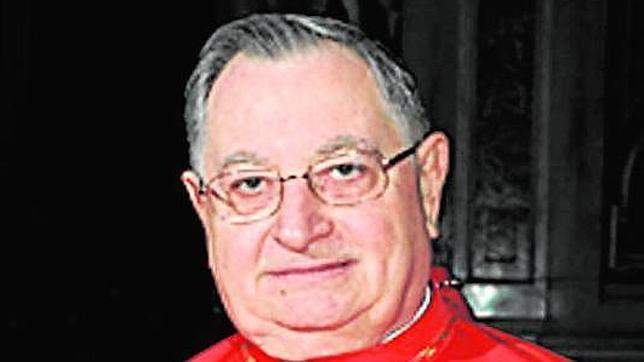 El cardenal italiano, Giuseppe Bertello