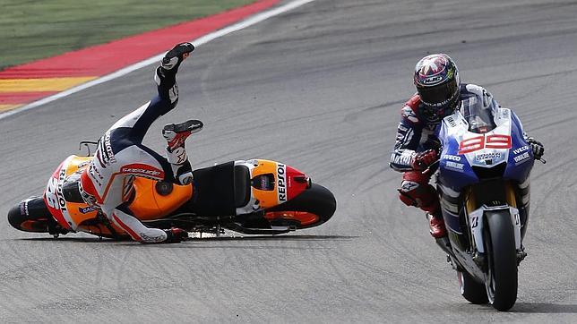 Dirección de Carrera cita a Márquez y Pedrosa por su incidente en Alcañiz