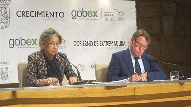 Extremadura da luz verde a la rebaja del IRPF a las rentas de hasta 24.000 euros