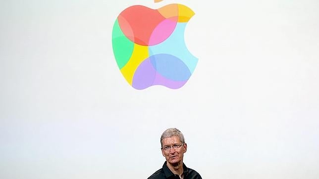 Apple contrata a un experto en televisión por cable para «algo grande»