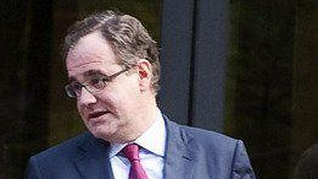 El fiscal pide 14 años para el presidente de Damm y 48 para su padre por fraude