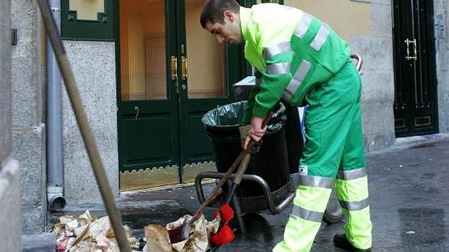 UGT convoca una huelga indefinida en el servicio de limpieza viaria de Madrid