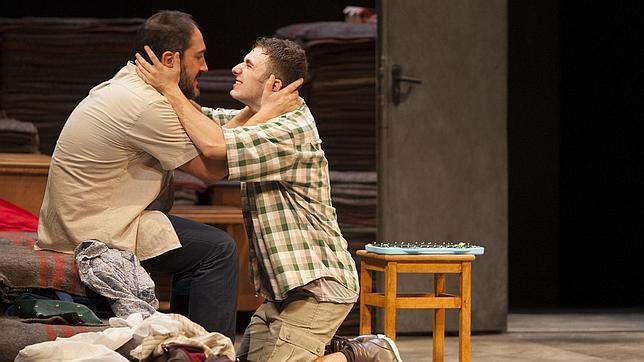 Tolcachir estrena en Avilés «Emilia», una obra sobre la necesidad de amar