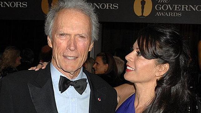 Dina Ruiz anula su divorcio de Clint Eastwood