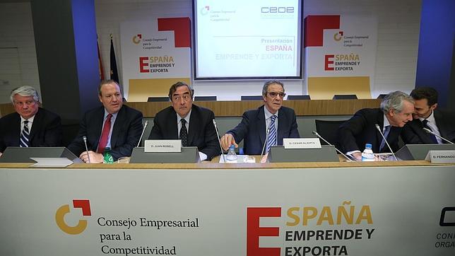 La gran empresa, más optimista que el Gobierno, cree que España crecerá un 0,9%