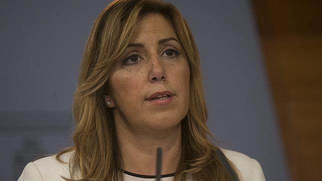 Díaz dice que su postura y la de Rubalcaba son «compatibles» y que no hay «grietas» en el PSOE