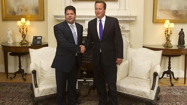 Londres rechaza censurar las acusaciones de Picardo contra el Gobierno español