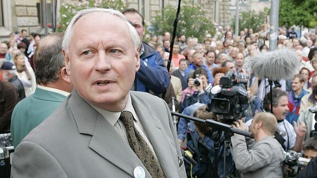 Oskar Lafontaine, en las elecciones de septiembre de 2005, cuando ganaron los socialdemócratas y él fue nombrado ministro de Finanzas