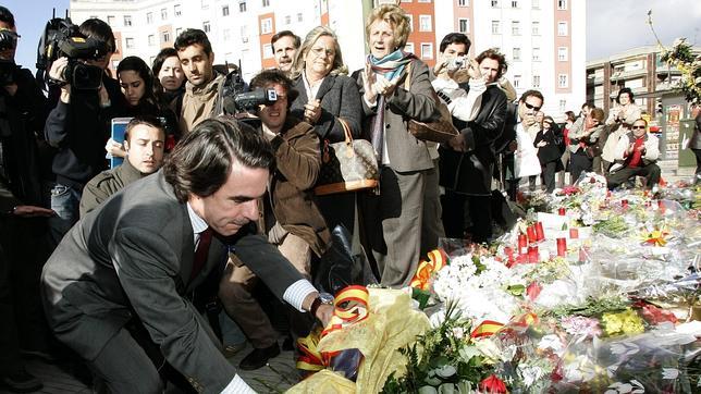 Aznar y Pedraza, juntos en San Sebastián para presentar hoy un libro de víctimas