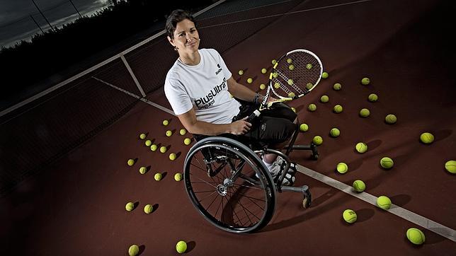 Dominio del tenis en silla