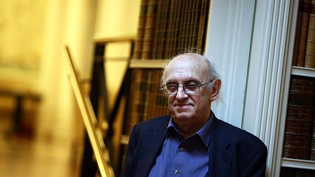 Pétros Márkaris apuesta por una gran alianza de centro-izquierda en Grecia