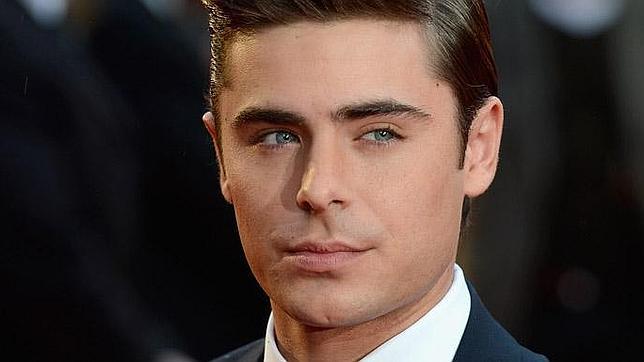 Zac Efron, al desnudo en su nueva película «That awkward moment»