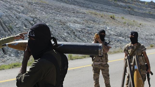 Turquía bombardea con artillería posiciones de Al Qaida en Siria