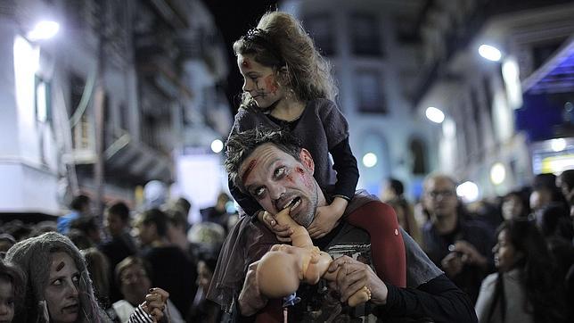 En qué consiste una Zombie Walk