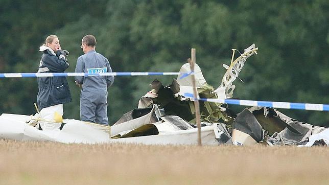 Fallecen once personas al estrellarse un avión con paracaidistas en Namur, Bélgica