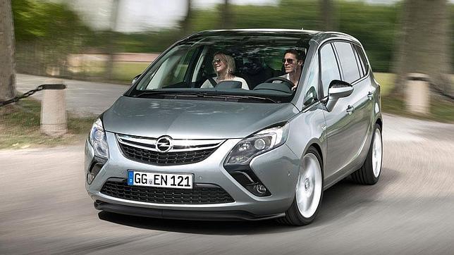 Opel Zafira Tourer 1.6 SIDI 200 CV, el más potente