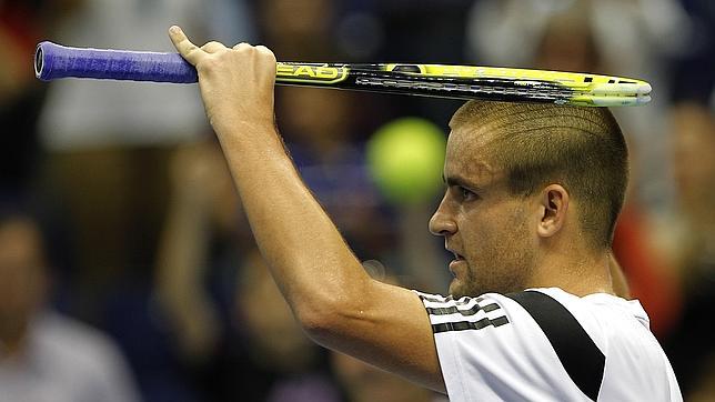 Youzhny destrona a Ferrer