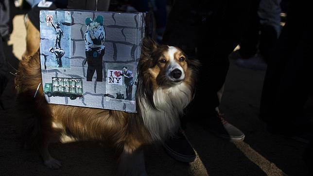 Banksy hunde sus críticas en la herida abierta del 11-S