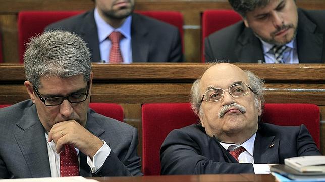 Homs califica de «fraude a la democracia» situar la consulta más allá de 2014