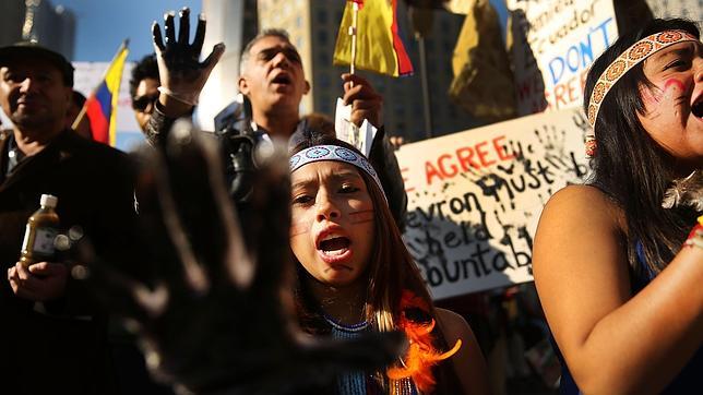 De marginados a patriotas: Los Estados Unidos y sus inmigrantes