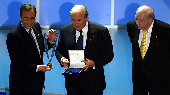 El Madrid muestra su indignación con Blatter por burlarse de Cristiano Ronaldo