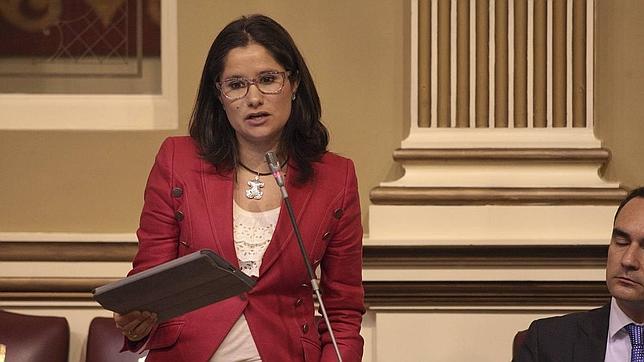 El Gobierno canario gastó en reformas de oficinas un millón de euros destinados a empleo