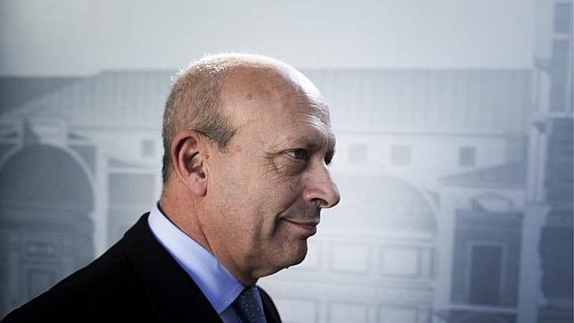 Wert y PP negocian incluir Religión como asignatura de oferta obligada en Bachillerato