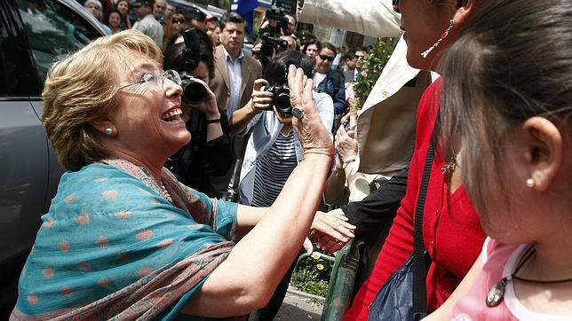 Bachelet podría regresar a la presidencia de Chile sin necesidad de segunda vuelta