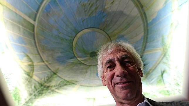 «Mi telescopio cuesta ocho veces más que Gareth Bale, pero durará 50 años»