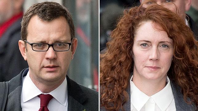 Brooks y Coulson mantenían una relación amorosa durante la época de los «pinchazos»