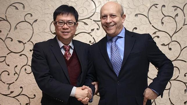 El ministro Wert viaja a China para captar estudiantes de español