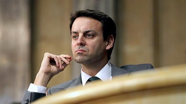 ERC amenaza a CiU con exigir el cese del director de los Mossos si no prohíbe las balas de goma