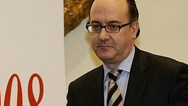 La banca y De Guindos chocan por la elección de José María Roldán en la AEB