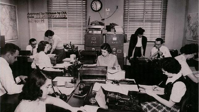 Las mujeres en la CIA: al descubierto sus trucos y sus aparatos secretos