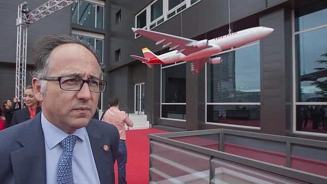 Luis Gallego, un hombre de la casa para pilotar una compañía entre turbulencias