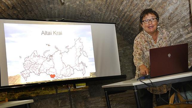 Carmen Arnau desvela en Toledo los secretos del chamanismo en Siberia