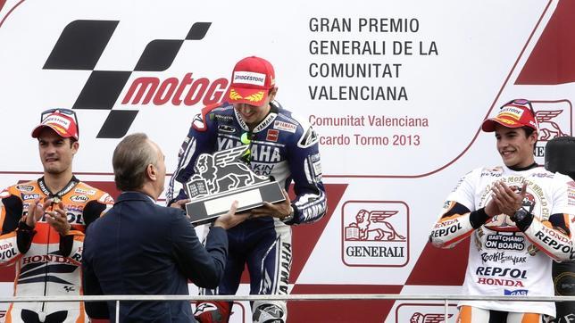 Fabra insiste en que la decisión de cerrar RTVV ya está tomada