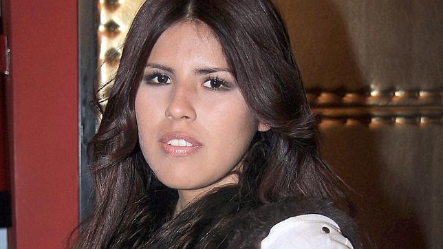 Alberto trata de convencer a Chabelita de que es autosuficiente por ser hija de Isabel Pantoja