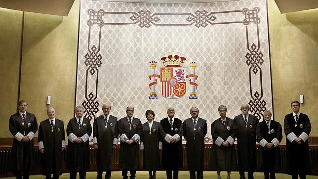 El Constitucional suspende la ley antidesahucios de Navarra