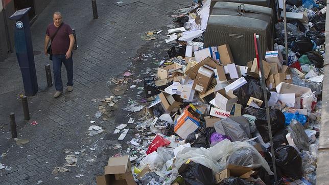 El Ejército solo intervendrá en la huelga  de basuras por emergencia sanitaria