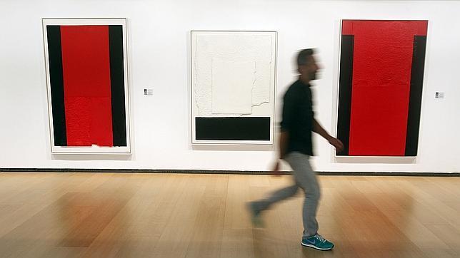 La abstracción en Canogar: del grito al silencio