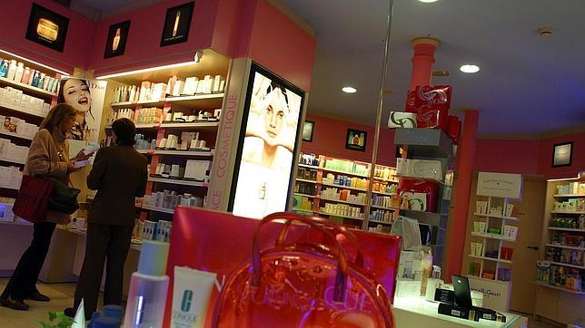 El Corte Inglés amplía sus descuentos con un 25% en perfumería de alta gama