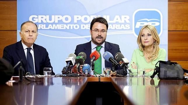 El PP pide que cabildos y ayuntamientos gestionen los fondos de empleo ante el «fracaso» del Ejecutivo autonómico