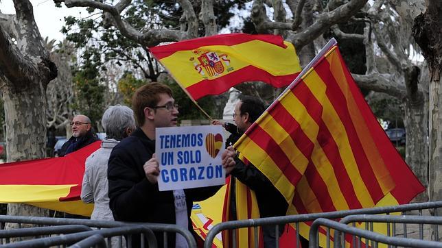 Una concentración en Barcelona a favor del uso del castellano en Cataluña