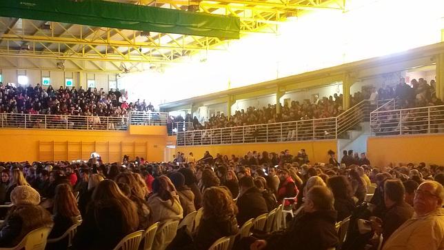 Más de 5.000 personas en la charla informativa de Inditex en Cabanillas del Campo