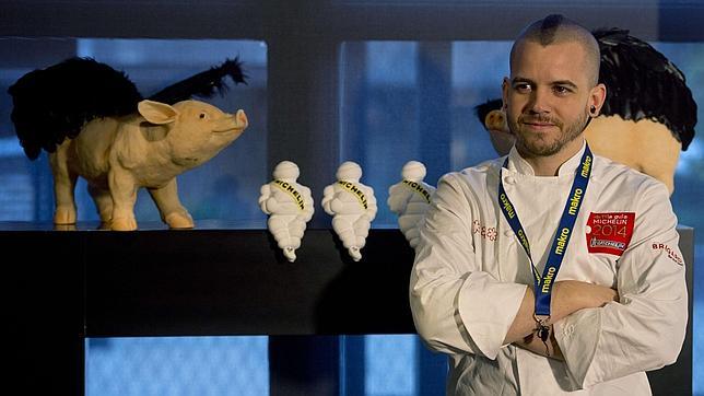 El nuevo tres estrellas Michelin durmió en el local seis meses y no ha dejado de ser mileurista