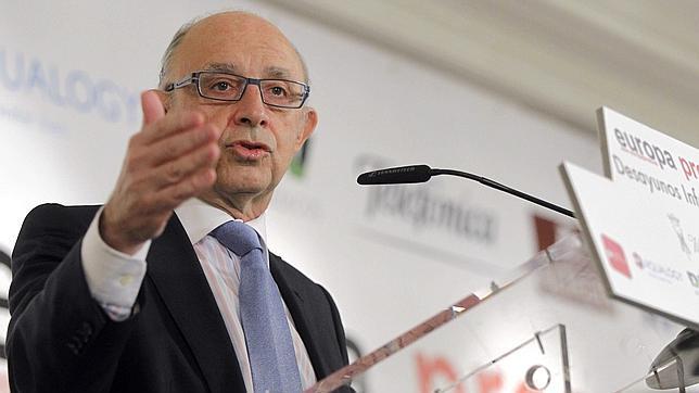 Montoro devolverá a los funcionarios un moscoso «inmediatamente»