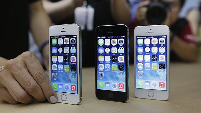Se fabrican 500.000 iPhone 5S al día